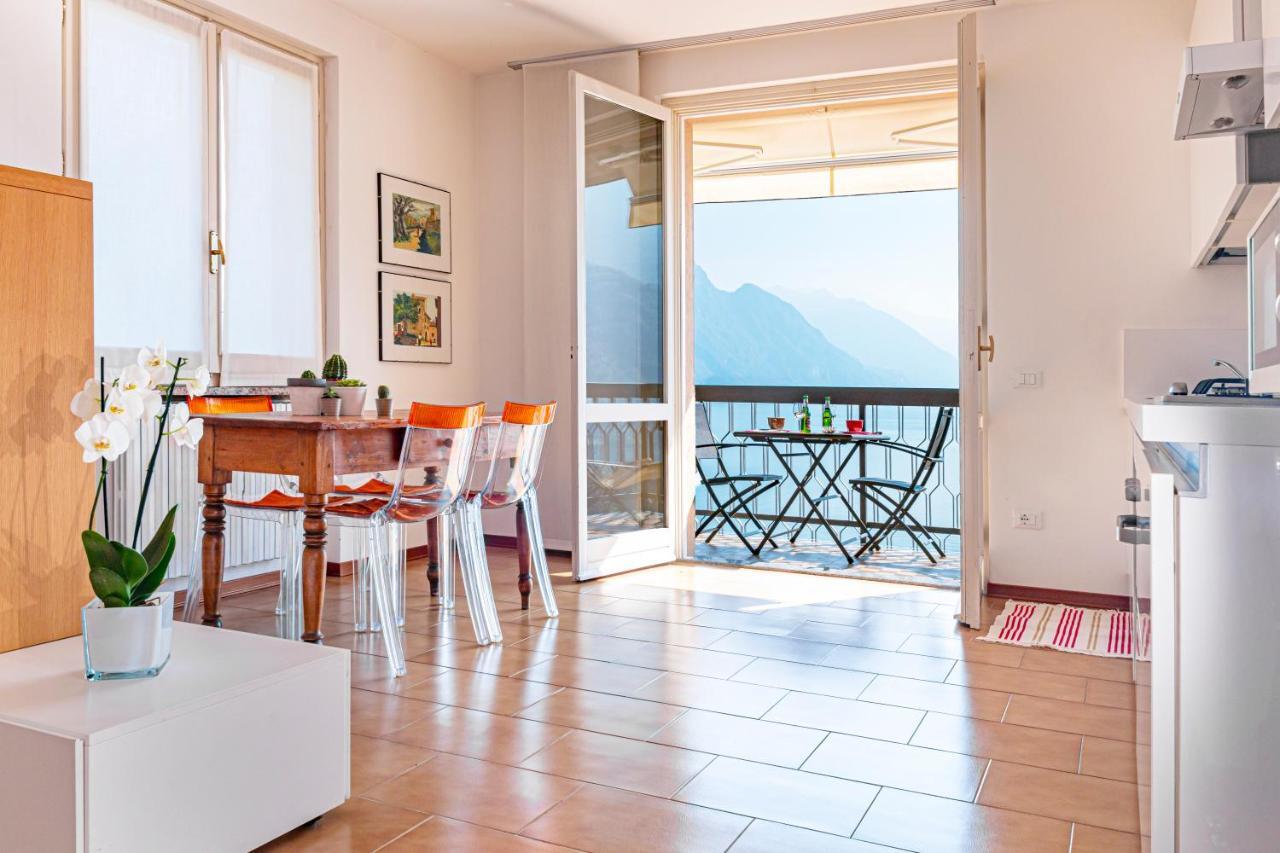 Iseolakerental - Vacanza Romantica Riva di Solto Buitenkant foto