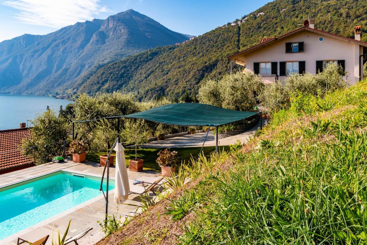 Iseolakerental - Vacanza Romantica Riva di Solto Buitenkant foto